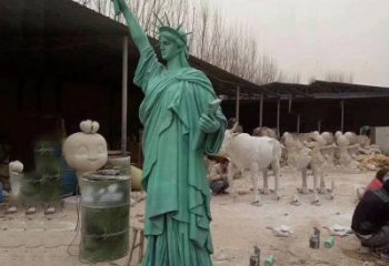 女神雕塑厂家，西方人物雕塑小品，广场玻璃钢雕塑摆件