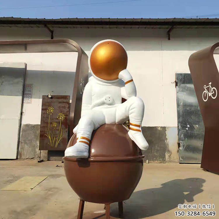 太空人雕塑厂家，航天主题雕塑，大型太空人雕塑小品