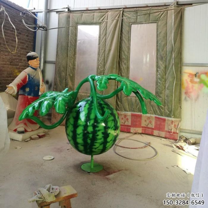 西瓜雕塑厂家,园林小品摆件,仿真玻璃钢瓜果雕塑 西瓜雕塑厂家,园林小品摆件,仿真玻璃钢瓜果雕塑