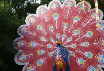 孔雀雕塑厂家，商场动物小品，仿真孔雀摆件雕塑厂