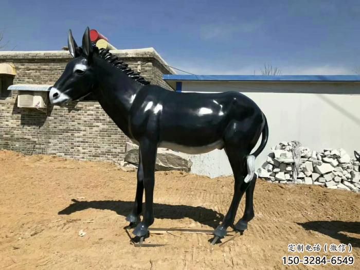 小驴雕塑厂家,大型动物摆件,风景区动物小品 小驴雕塑厂家,大型动物摆件,风景区动物小品