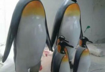 企鹅雕塑厂家，仿真海洋生物雕塑，玻璃钢企鹅雕塑制造商