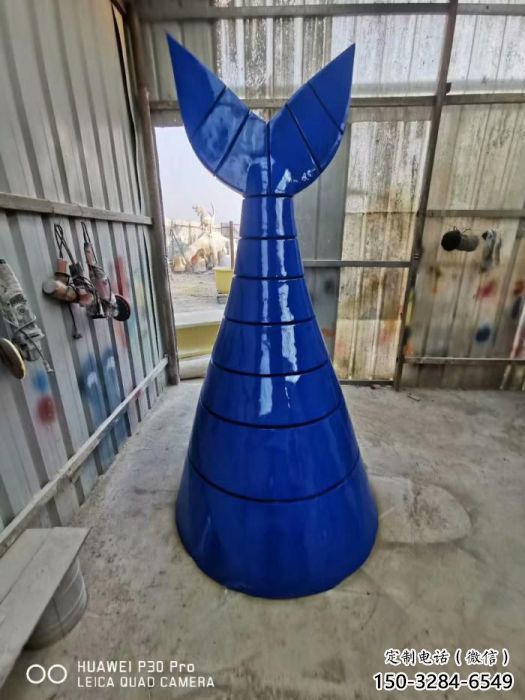鱼尾雕塑厂家,半身动物摆件,玻璃钢鱼尾雕塑厂 鱼尾雕塑厂家,半身动物摆件,玻璃钢鱼尾雕塑厂