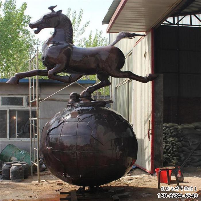马踏飞燕雕塑厂家,售楼处动物小品,古铜色仿真动物摆件 马踏飞燕雕塑厂家,售楼处动物小品,古铜色仿真动物摆件
