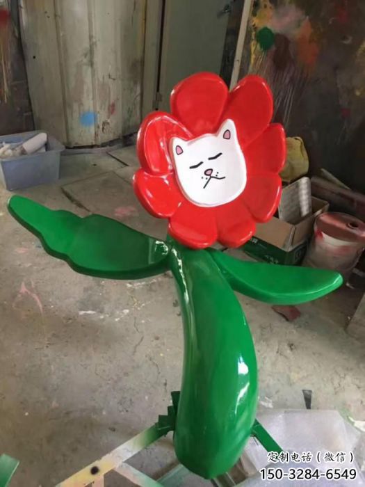 卡通花脸雕塑