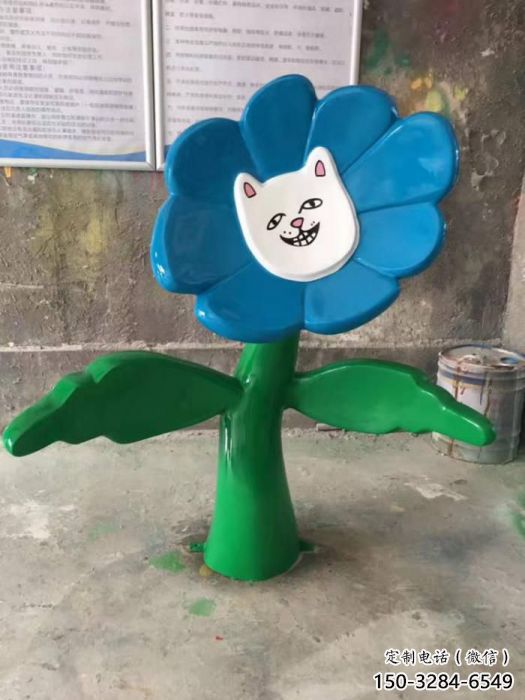 庭院花脸雕塑