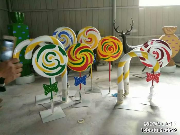 现代棒棒糖雕塑小品