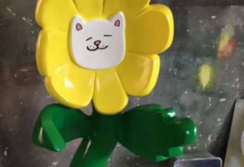 抽象花脸雕塑