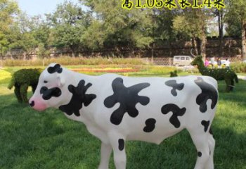 城市奶牛雕塑 风景区彩绘雕塑 抽象摆件