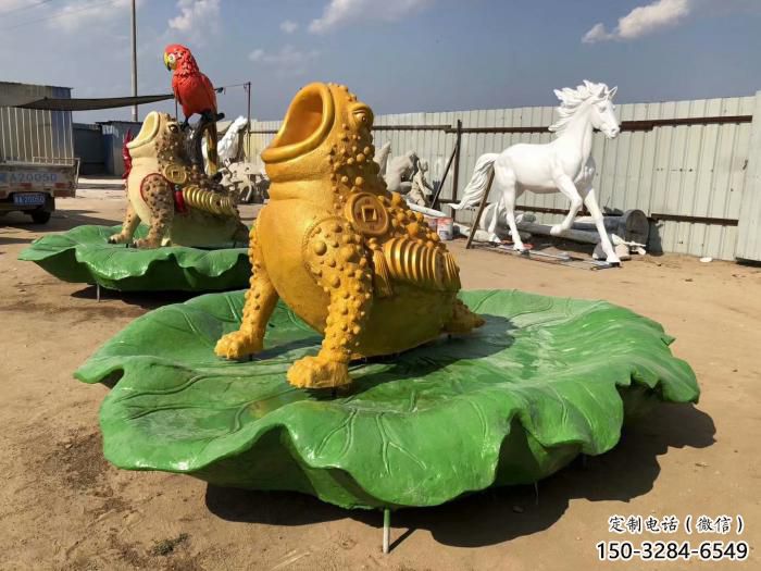 酒店金蟾雕塑 庭院仿真雕塑 彩绘小品 酒店金蟾雕塑 庭院仿真雕塑 彩绘小品