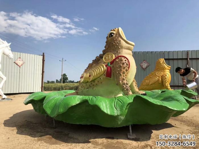 园林金蟾雕塑 城市广场雕塑 步行街摆件 园林金蟾雕塑 城市广场雕塑 步行街摆件