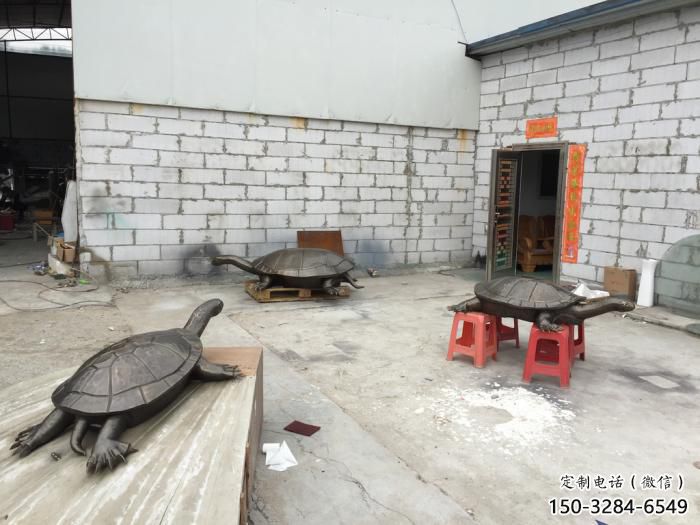 酒店乌龟雕塑 庭院仿真雕塑 彩绘小品 酒店乌龟雕塑 庭院仿真雕塑 彩绘小品