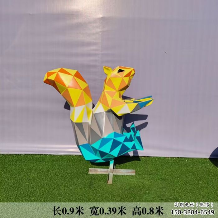 商业街松鼠雕塑 售楼处雕塑 动物摆件 商业街松鼠雕塑 售楼处雕塑 动物摆件