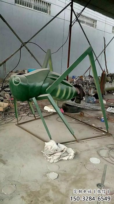庭院蝈蝈雕塑 城市彩绘雕塑 昆虫小品 庭院蝈蝈雕塑 城市彩绘雕塑 昆虫小品