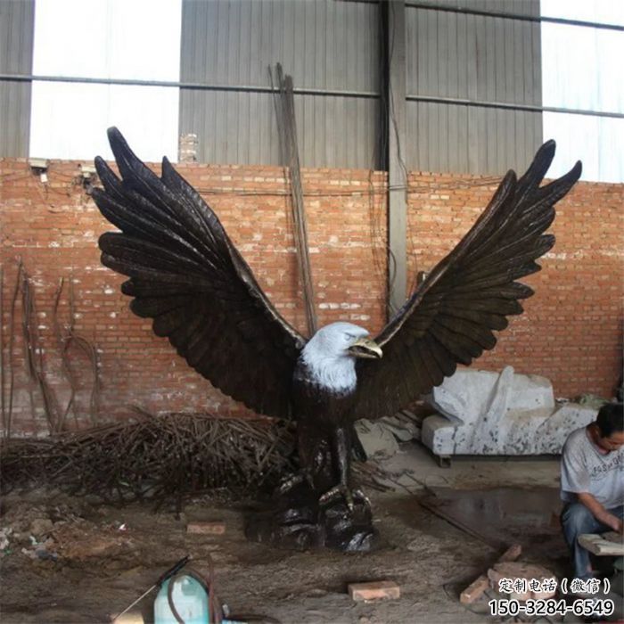 风景区老鹰雕塑 售楼处广场雕塑 仿古摆件 风景区老鹰雕塑 售楼处广场雕塑 仿古摆件