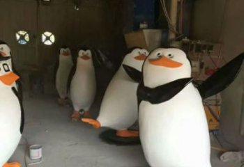 仿古企鹅雕塑 庭院彩绘雕塑 田间小品