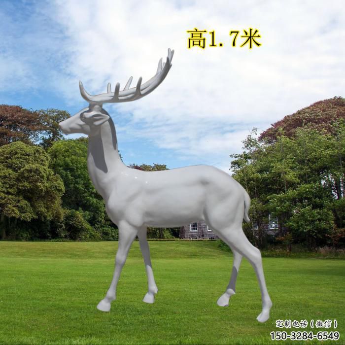 门口小鹿雕塑 售楼处仿真雕塑 彩绘小品 门口小鹿雕塑 售楼处仿真雕塑 彩绘小品