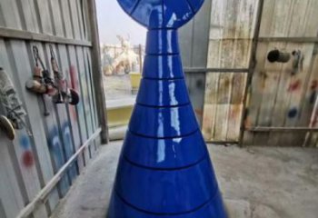 彩绘鱼尾雕塑 仿真生物雕塑 步行街摆件