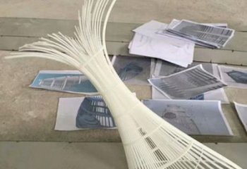 几何鱼尾雕塑 庭院仿真雕塑 彩绘摆件