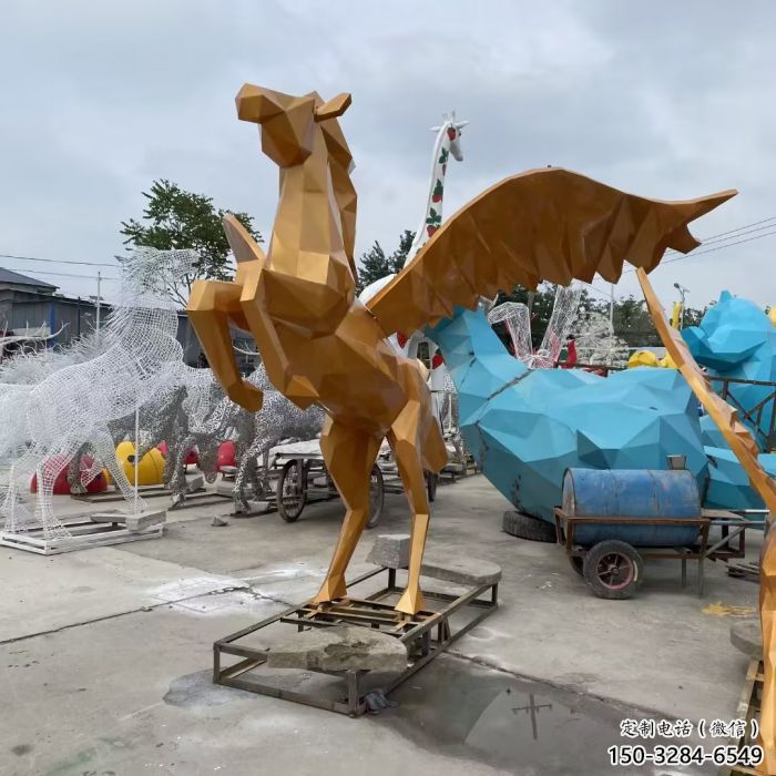 门口飞马雕塑 售楼处仿真雕塑 彩绘小品 门口飞马雕塑 售楼处仿真雕塑 彩绘小品