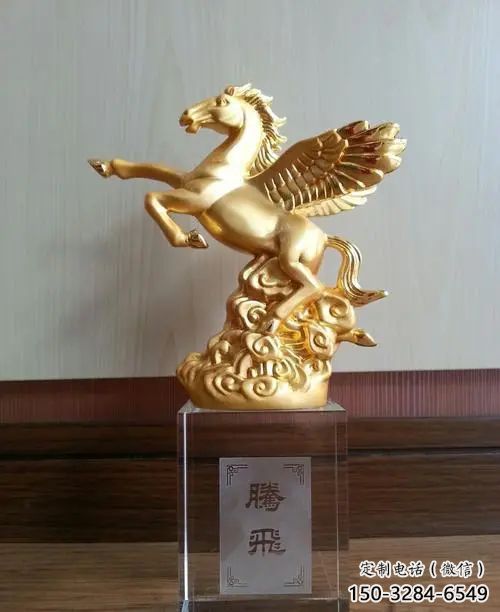 门口金马雕塑 售楼处仿真雕塑 彩绘小品 门口金马雕塑 售楼处仿真雕塑 彩绘小品