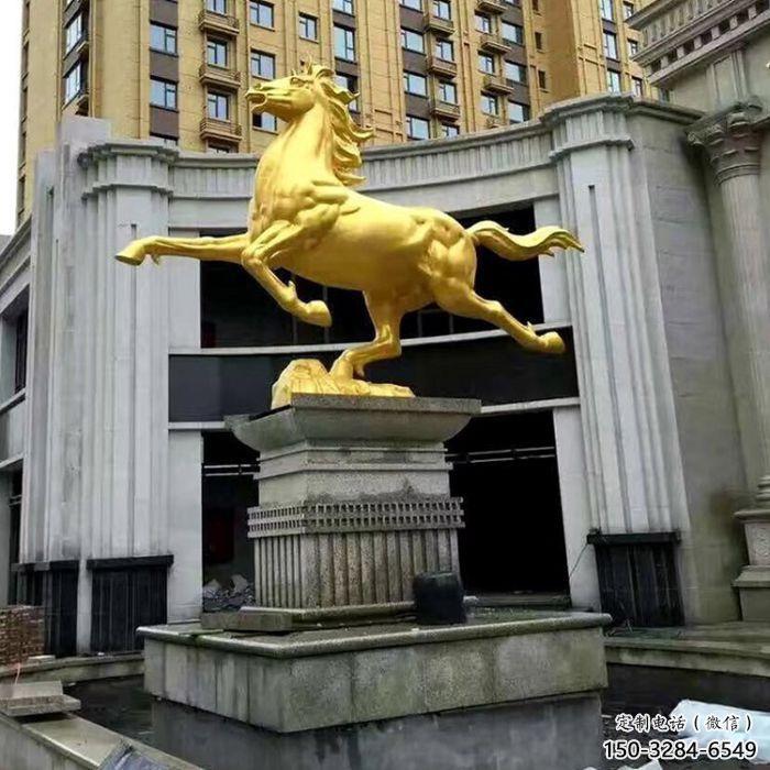 仿真马踏球雕塑 酒店公园雕塑 风景区摆件 仿真马踏球雕塑 酒店公园雕塑 风景区摆件