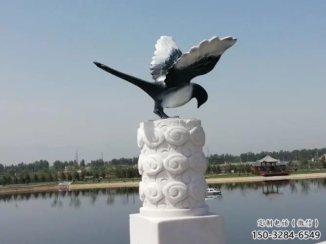 商业街喜鹊雕塑 售楼处雕塑 动物摆件 商业街喜鹊雕塑 售楼处雕塑 动物摆件
