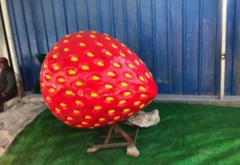 草莓雕塑摆件 庭院彩绘雕塑 田间小品