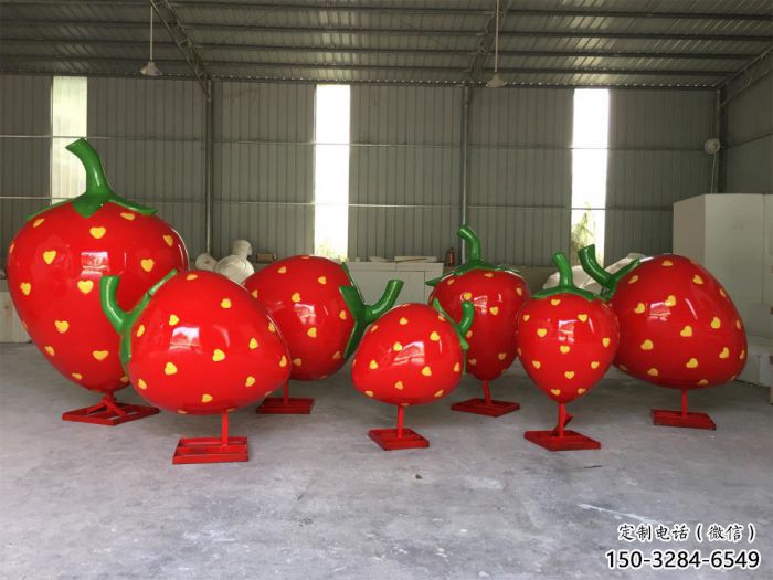门口草莓雕塑 售楼处仿真雕塑 彩绘小品 门口草莓雕塑 售楼处仿真雕塑 彩绘小品