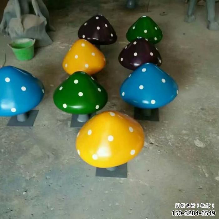 庭院蘑菇雕塑 城市古铜色雕塑 果蔬小品 庭院蘑菇雕塑 城市古铜色雕塑 果蔬小品