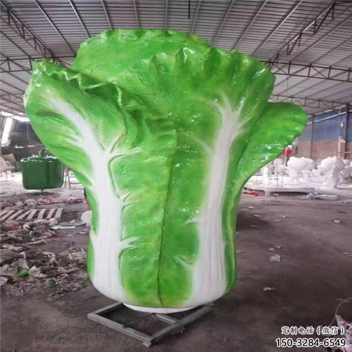 创意白菜雕塑 步行街店门口雕塑 果蔬小品 创意白菜雕塑 步行街店门口雕塑 果蔬小品