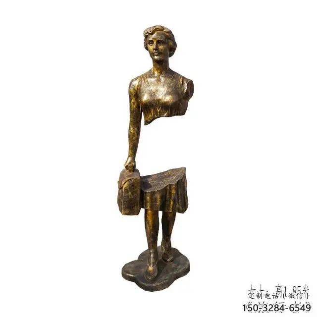 空心人旅行者雕塑 酒店公园雕塑 风景区摆件 空心人旅行者雕塑 酒店公园雕塑 风景区摆件