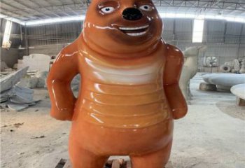 卡通熊大雕塑定制 田间彩绘雕塑 动漫摆件