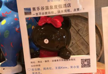 大型玩偶雕塑价格 门口创意雕塑 售楼处小品