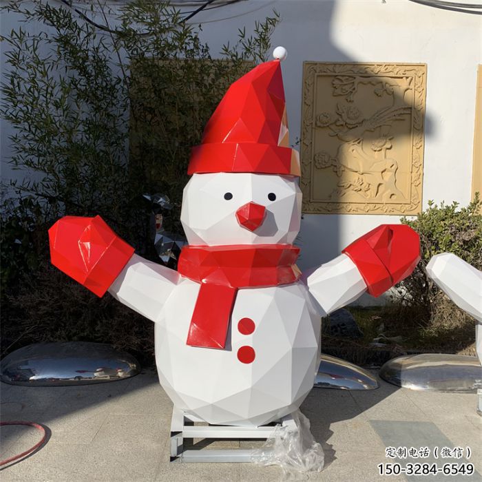 酒店雪人雕塑厂 庭院卡通雕塑 彩绘小品 酒店雪人雕塑厂 庭院卡通雕塑 彩绘小品