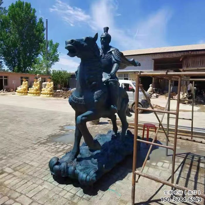 彩绘岳飞雕塑厂家 玻璃钢名人雕塑 街头肖像雕塑 彩绘岳飞雕塑厂家 玻璃钢名人雕塑 街头肖像雕塑