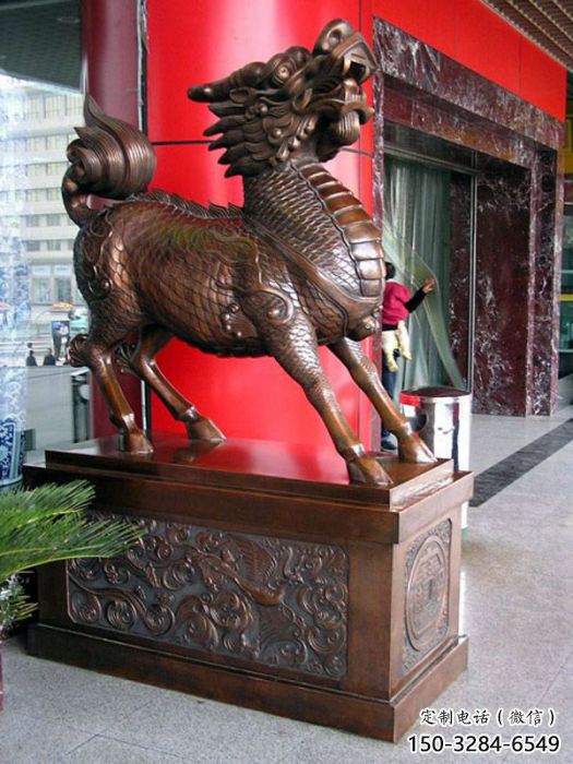 加工麒麟雕塑厂家，仿铜动物雕塑，抽象效果