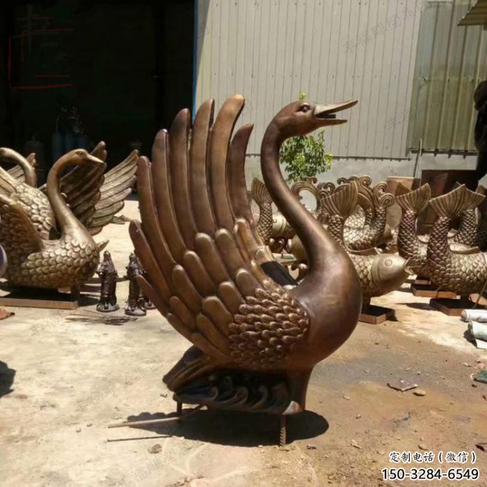 户外鸭子雕塑厂家,仿真动物, 烤漆工艺 户外鸭子雕塑厂家,仿真动物, 烤漆工艺