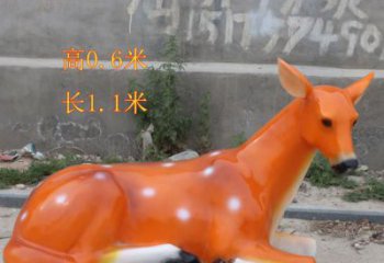 彩绘梅花鹿雕塑，彩绘工艺，玻璃钢动物雕塑厂家