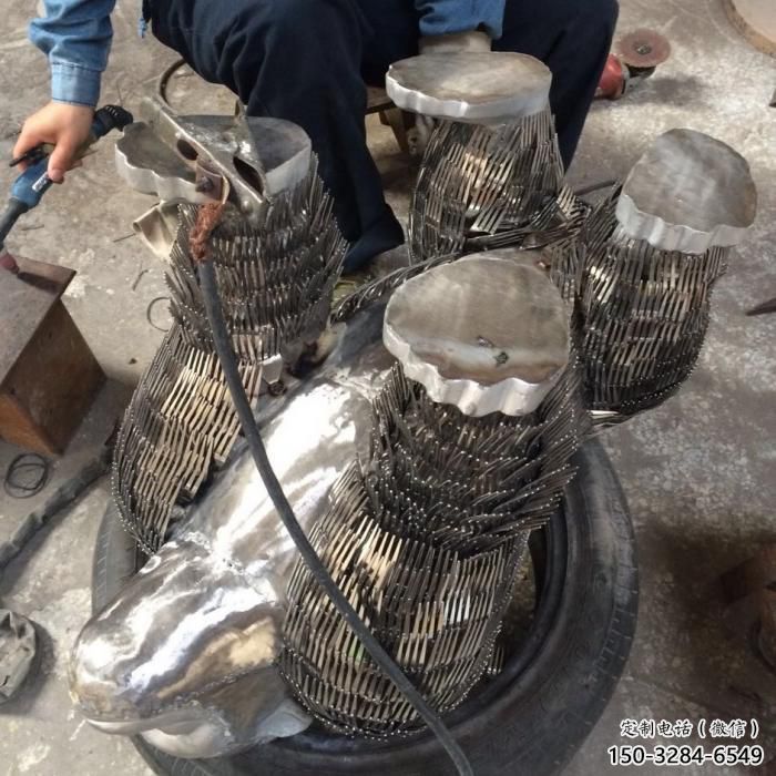 农村猩猩雕塑厂家,发光主题,喷砂工艺 农村猩猩雕塑厂家,发光主题,喷砂工艺