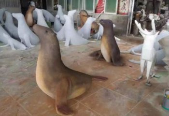 城市海豹雕塑厂家 风景区彩绘雕塑 抽象摆件