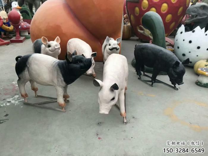 公园野猪雕塑,美陈动物雕塑,仿真工艺 公园野猪雕塑,美陈动物雕塑,仿真工艺