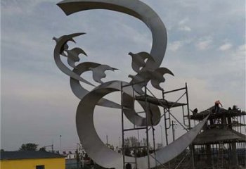 户外鸽子雕塑，彩绘雕塑，抽象效果