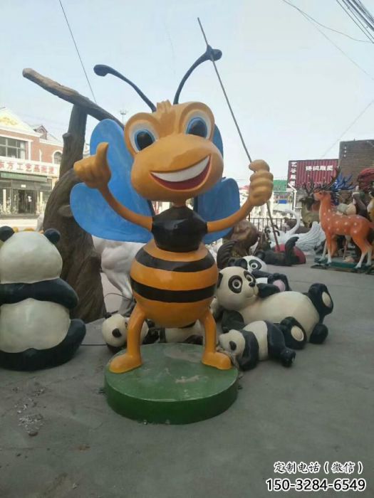 小区虫子雕塑,卡通彩绘雕塑,抽象效果 小区虫子雕塑,卡通彩绘雕塑,抽象效果