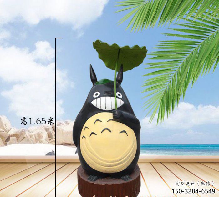 园林龙猫雕塑，动漫彩绘雕塑，卡通主题