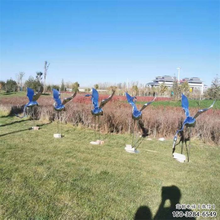 广场白鹤雕塑厂家 公园仿真雕塑 抽象摆件 广场白鹤雕塑厂家 公园仿真雕塑 抽象摆件