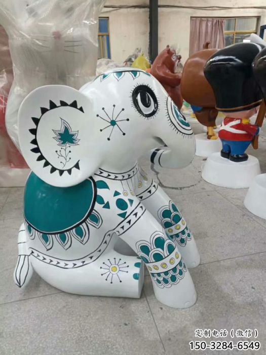 大象标识雕塑,广场雕塑,玻璃钢彩绘大象雕塑生产 大象标识雕塑,广场雕塑,玻璃钢彩绘大象雕塑生产