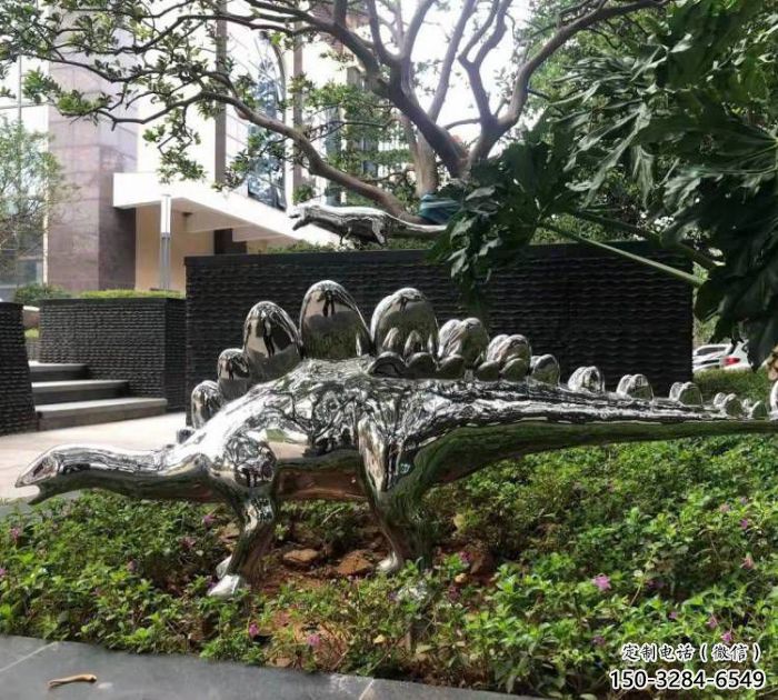 景观恐龙雕塑厂家,抛光工艺,镜面恐龙雕塑承接 景观恐龙雕塑厂家,抛光工艺,镜面恐龙雕塑承接