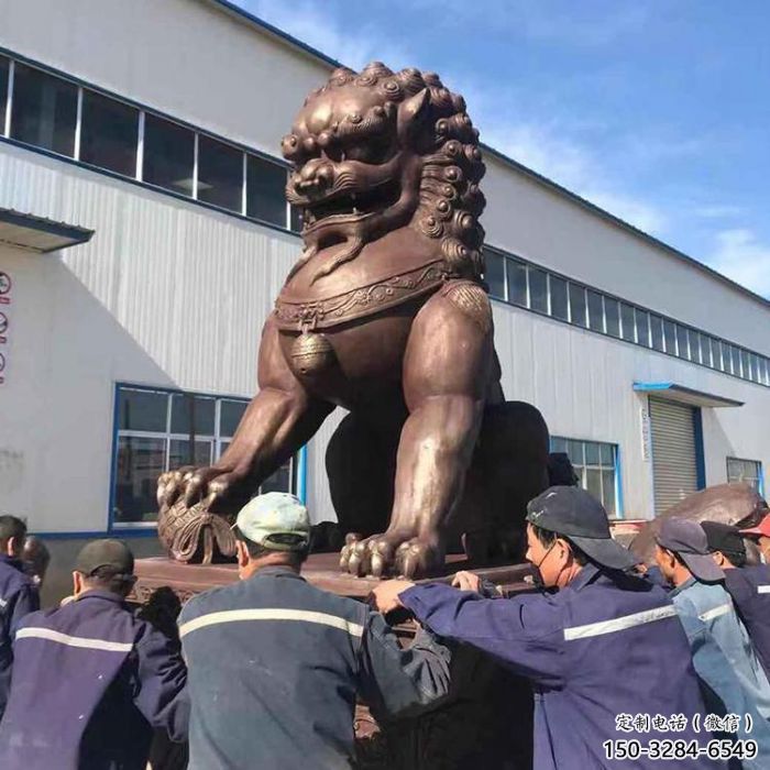 红铜狮子雕塑供需，标识雕塑，景观艺术蹲狮雕塑制造商