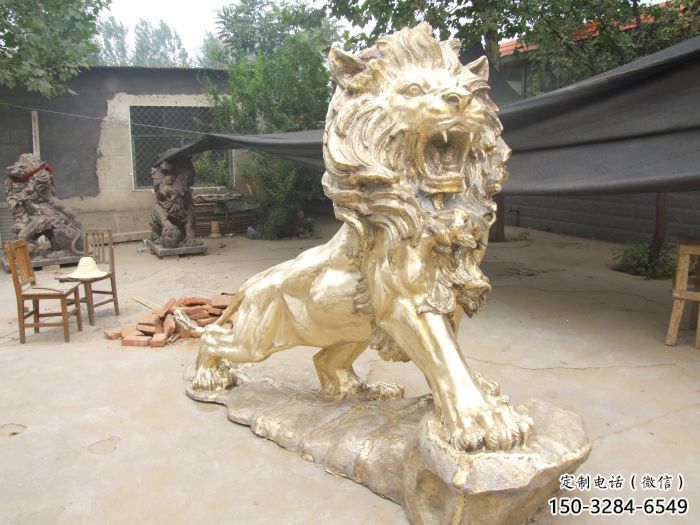 地产狮子雕塑点击，景观雕塑，黄铜走狮雕塑供求
